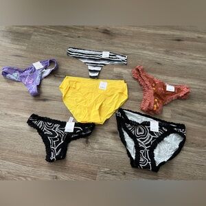 NWT 9 Auden Underwear